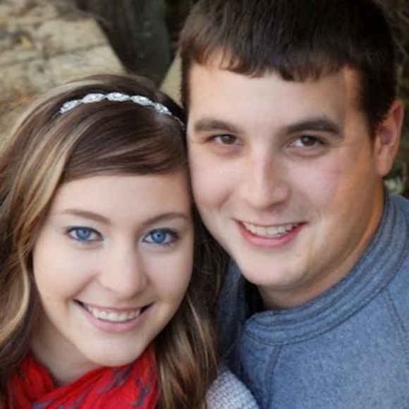 Meet your Posher, Taylor - Picture 1 of 1